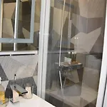 Holiday home In Eiffel Tower & Champs Elysees Paris